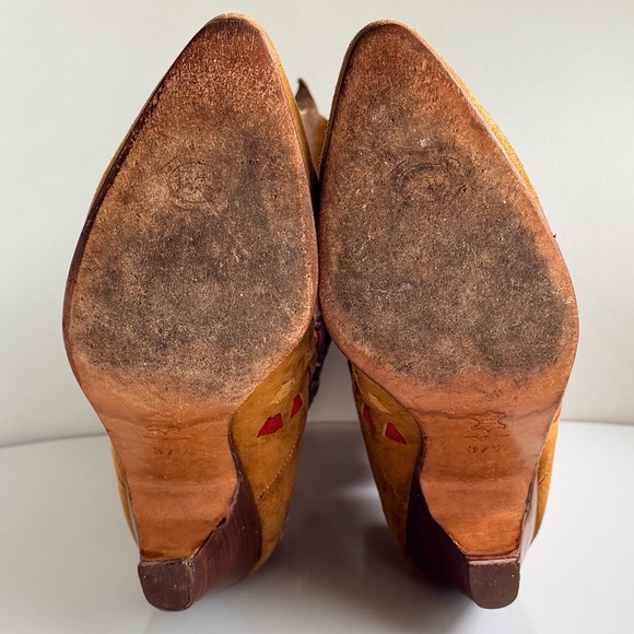 El Vaquero Studded Bohemian Suede Southwestern Aztec Heeled Boots Size 37.5 - Picture 11 of 16